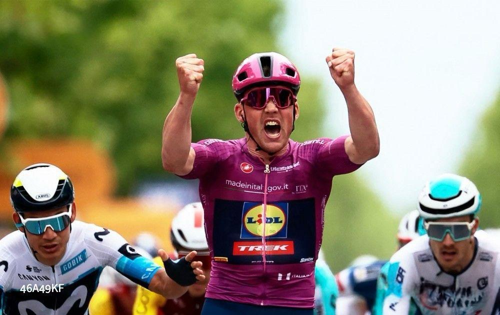 Giro d’Italia 2025/ Starti i Madh nga Shqipëria i sjell fat Pedersen, danezi vendos rekord me fitoren në Vlorë