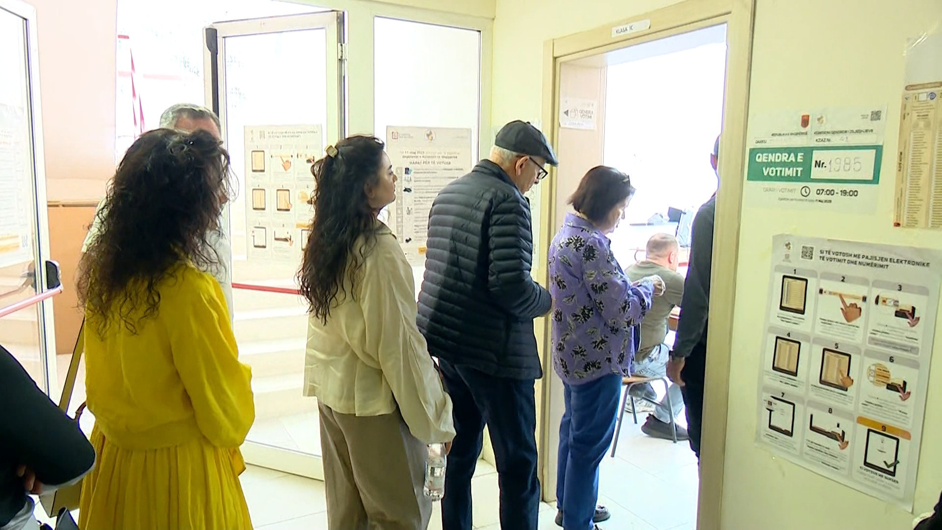 Shqipëria Zgjedh – Pjesëmarrja 42.17%, shqiptarët brenda dhe jashtë vendit votojnë Parlamentin e ri