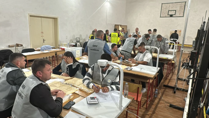 PS siguron 10 mandate në Elbasan, vijon numërimi i votës së diasporës dhe kandidatit preferencial