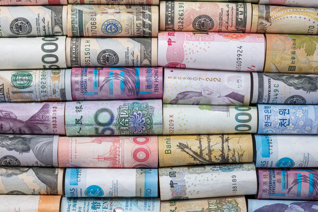 Pse monedhat e ndryshme kanë vlera të ndryshme?