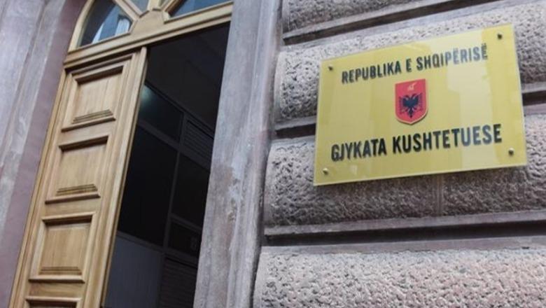 Gjyqtarët dhe prokurorët çojnë në Kushtetuese ligjin e ri të pagave: Të shfuqizohet dhe pezullohet