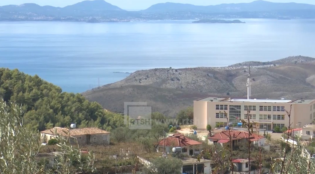 Konispoli Konispoli, oazi i agrumeve magjeps turistët me traditën dhe natyrën - RTSH