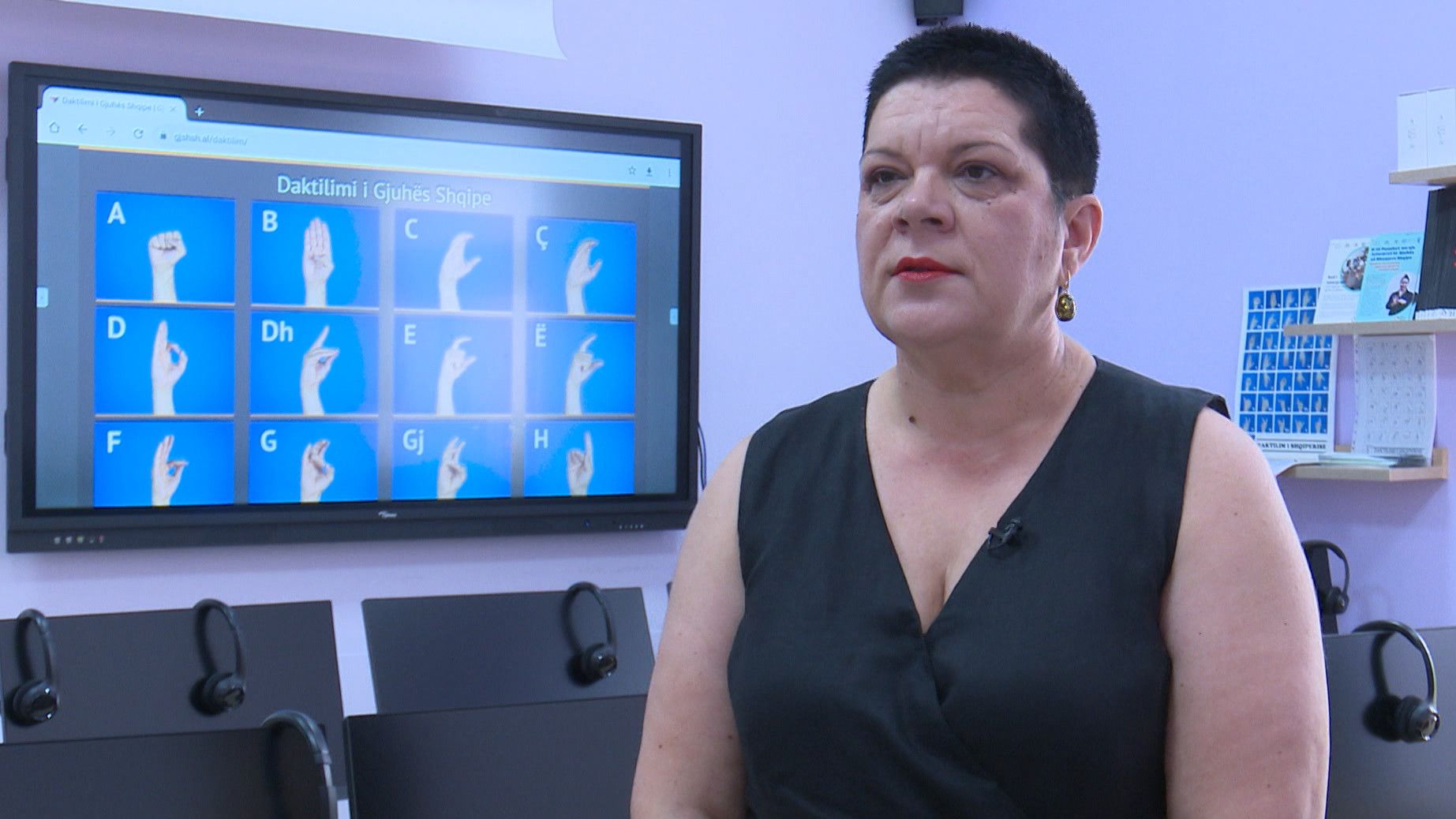 Programi i gjuhës së shenjave, mundësi punësimi për të rinjtë