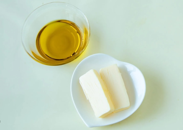 Gjalpi kundrejt vajrave, cili është më i shëndetshëm?