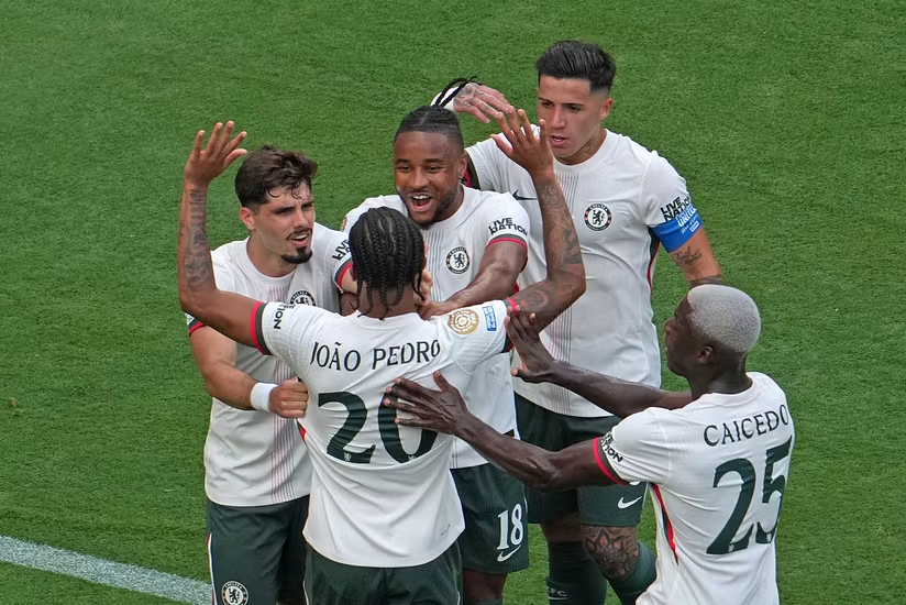 Joao Pedro dërgon Chelsean në finale, Fluminense eliminohet