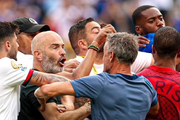 Kupa e Botës për Klube 2025/ Lojtarët e PSG-së po mendonin si do të festonin me trofeun, “prapaskena” që motivoi Chelsea-n