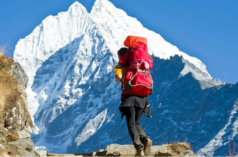 Nepali ofron ngjitje falas në 97 maja për të nxitur turizmin në rajonet e largëta