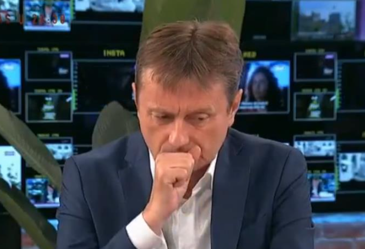 Ministri serb pëson goditje në tru gjatë intervistës televizive, në gjendje kritike për jetën