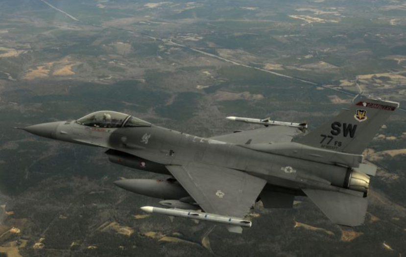 Avionë luftarakë amerikanë ndjekin 4 avionë rusë pranë Alaskës-NATO forcon mbrojtjen pas shkeljeve të hapësirës ajrore në Evropë