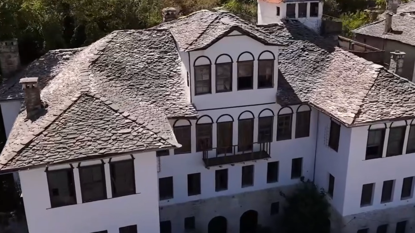 Përfundon restaurimi i banesës e Angonatëve në Gjirokastër – Gonxhja: Ruhet autenticiteti i arkitekturës gjirokastrite