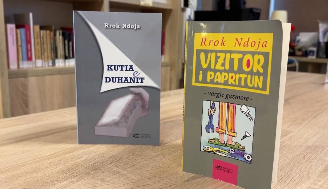Rrok Ndoja promovon “Kutia e duhanit” dhe “Vizitor i papritun”, kujtime të para viteve ’90