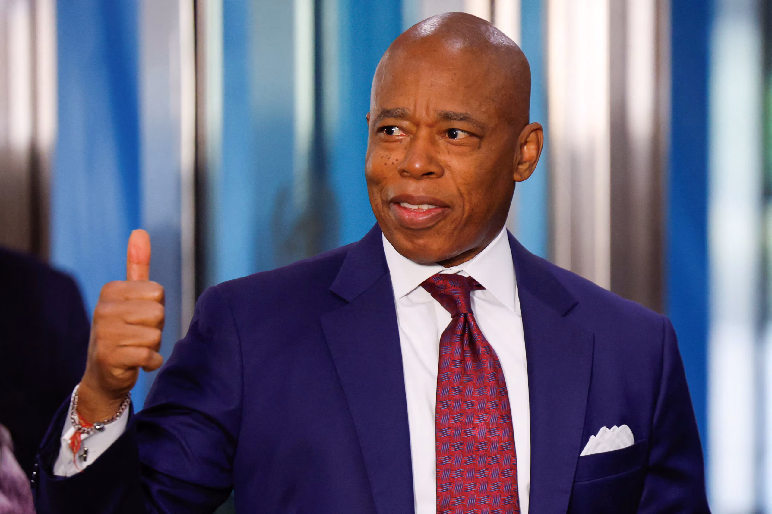 Tronditet gara për Nju Jorkun, tërhiqet kryebashkiaku, Eric Adams
