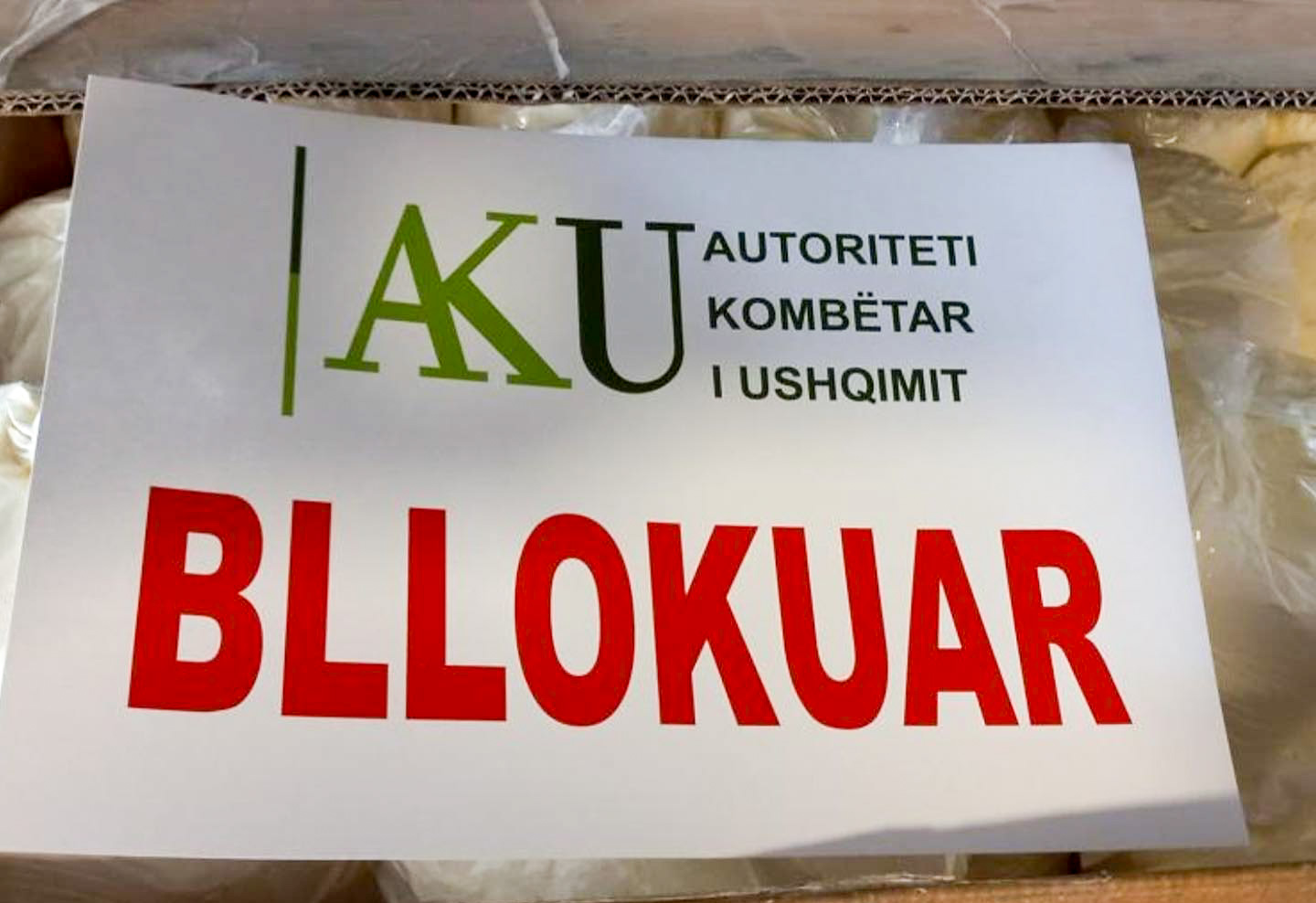 AKU bllokon tre ngarkesa me fruta të importuara nga Greqia dhe Italia me pesticide mbi normën e lejuar