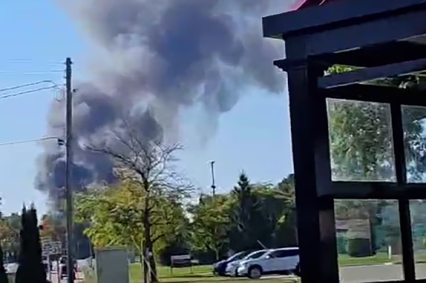 Tragjedi në SHBA, shumë të plagosur nga të shtënat me armë zjarri në kishën e Michigan, objekti merr flakë