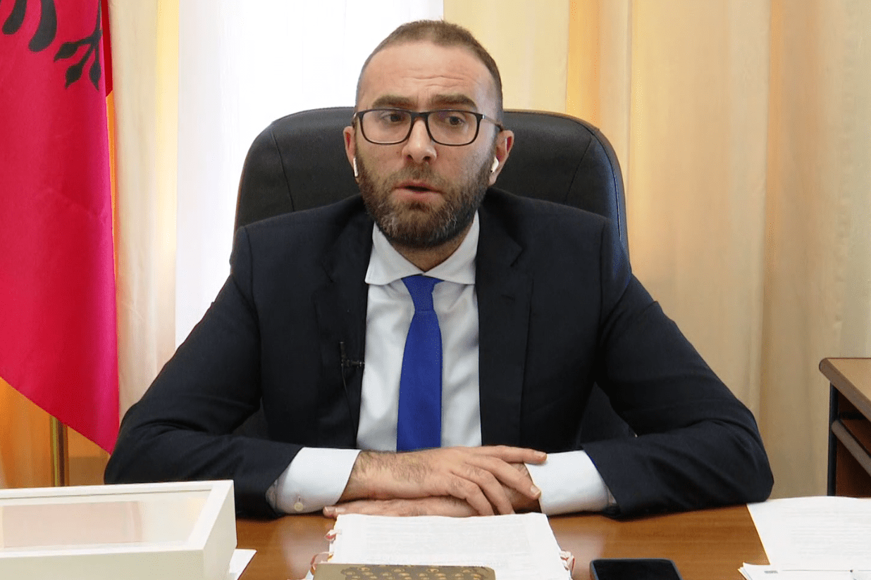 Dënimi i 4 ish-krerëve të UÇK-së në Hagë, Bardhi: Ditë e rëndë për kombin shqiptar