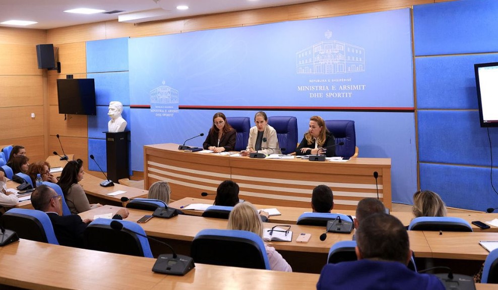 Ministria e Arsimit nis përgatitjet për Maturën Shtetërore 2026, Kumbaro: Forcohen masat ndaj çdo shkeljeje