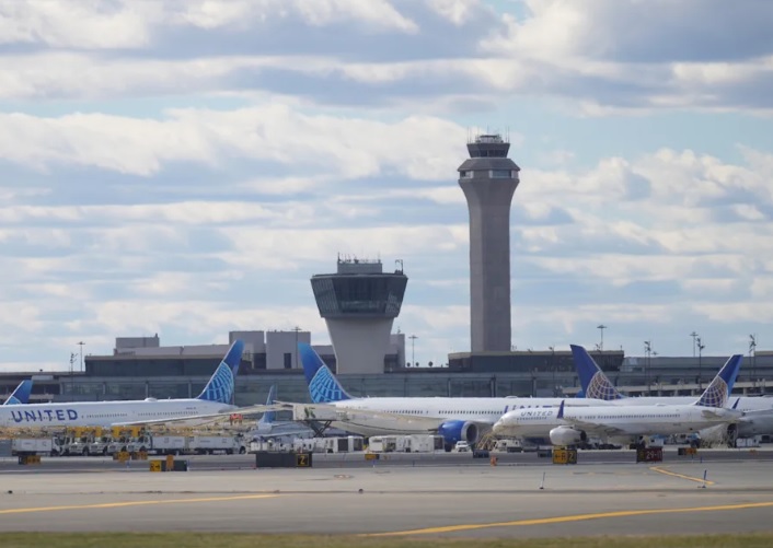 Kaos në aeroportet amerikane – Linjat ajrore në SHBA anulojnë fluturime