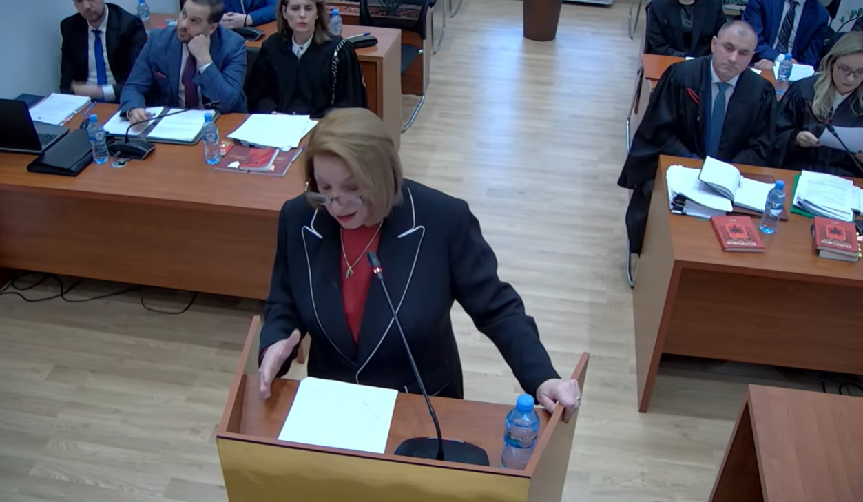 Seanca në Kushtetuese për zv.kryeministren, Kuvendi: Pezullimi është de facto shkarkim. Vendimi i GJKKO, cenon ndarjen e pushteteve