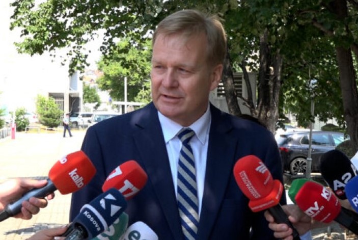 Dialogu Kosovë–Serbi – Sorensen vizitë në Prishtinë dhe Beograd këtë javë