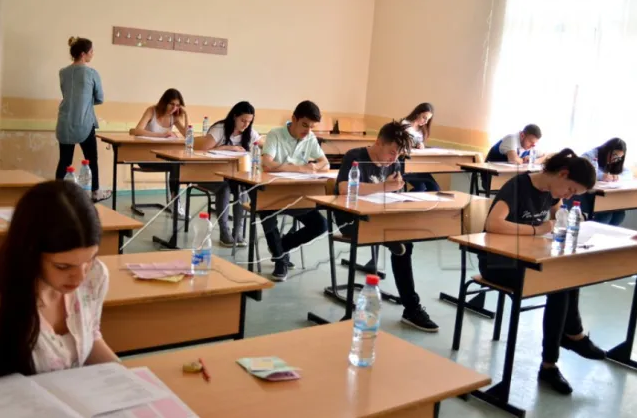 Publikohet rregullorja e Maturës Shtetërore 2026 dhe datat e provimeve për maturantët