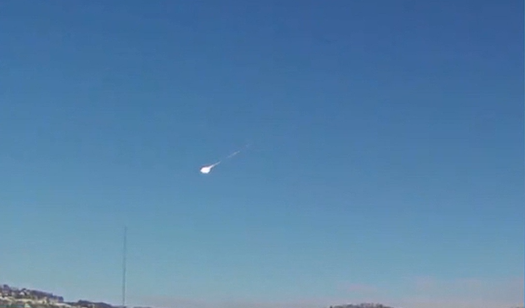 Një “boom” dhe një top zjarri, trupi qiellor bie mbi Ohio, NASA konfirmon: Ishte meteor