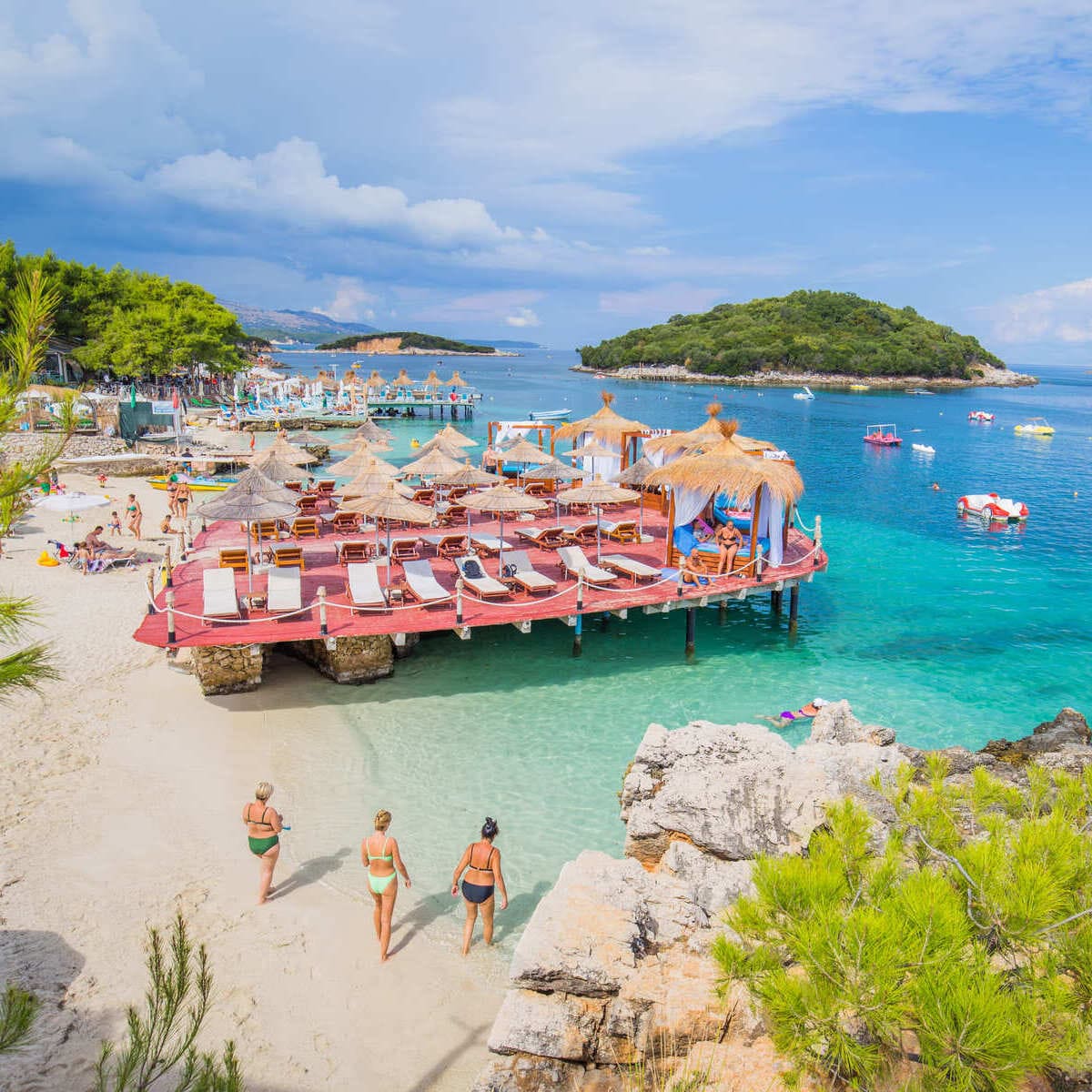 “Travel Off Path”: Shqipëria renditet ndër destinacionet më të lira bregdetare në Evropë për verën 2026, duke sfiduar Greqinë dhe Spanjën