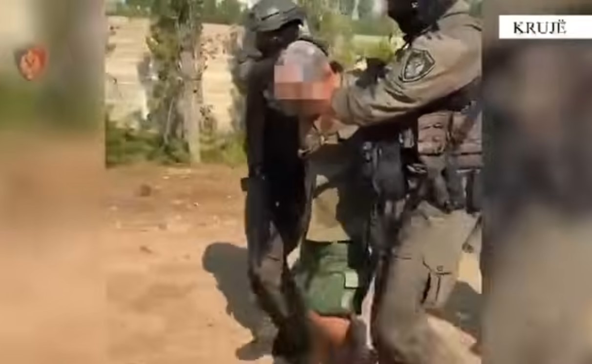 Burg për Ylli Zallën, mohon lidhjen me atentatin në Rinas: Jam përgojuar kot, armët s’janë të miat