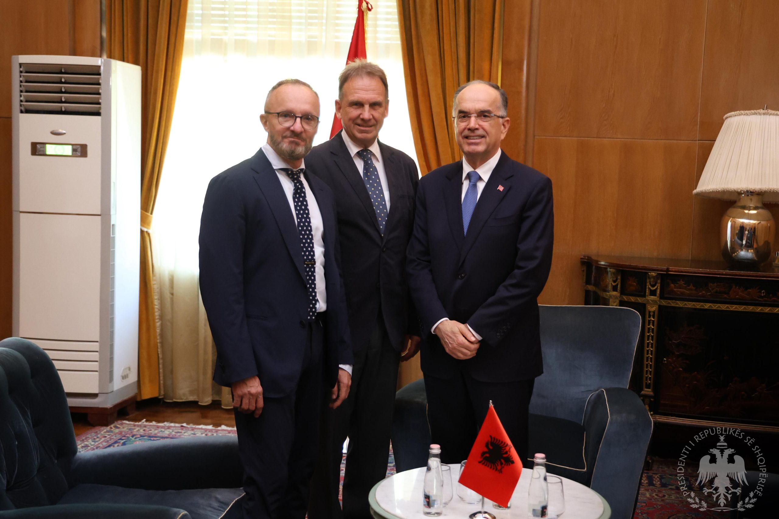 Presidenti Begaj vlerëson mbështetjen e Fondacionit Konrad Adenauer për integrimin evropian