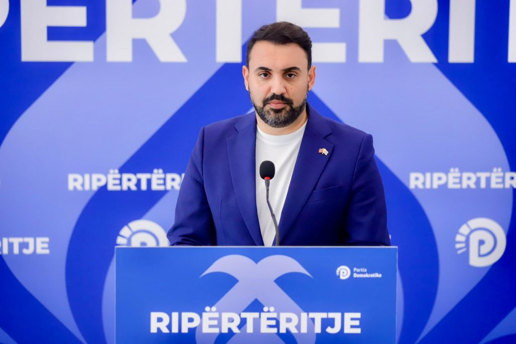 Këlliçi kërkon dorëheqjen e menjëhershme të Ramës: Kusht themelor, për zgjidhjen e krizës së gjithanshme, që ka kapluar dhe shkatërruar vendin