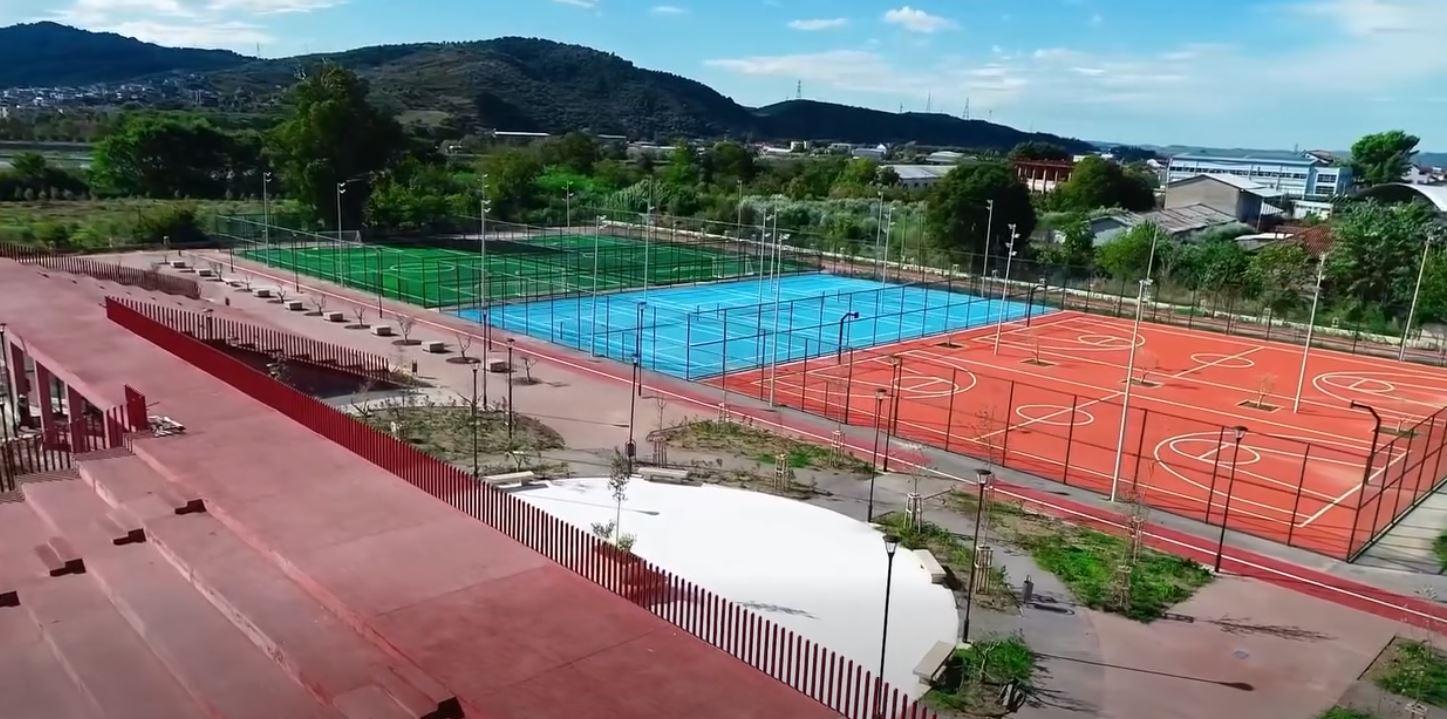 Elbasani me një hapësirë të re argëtimi, parku “Dua të Luaj” hap dyert për fëmijët dhe familjet