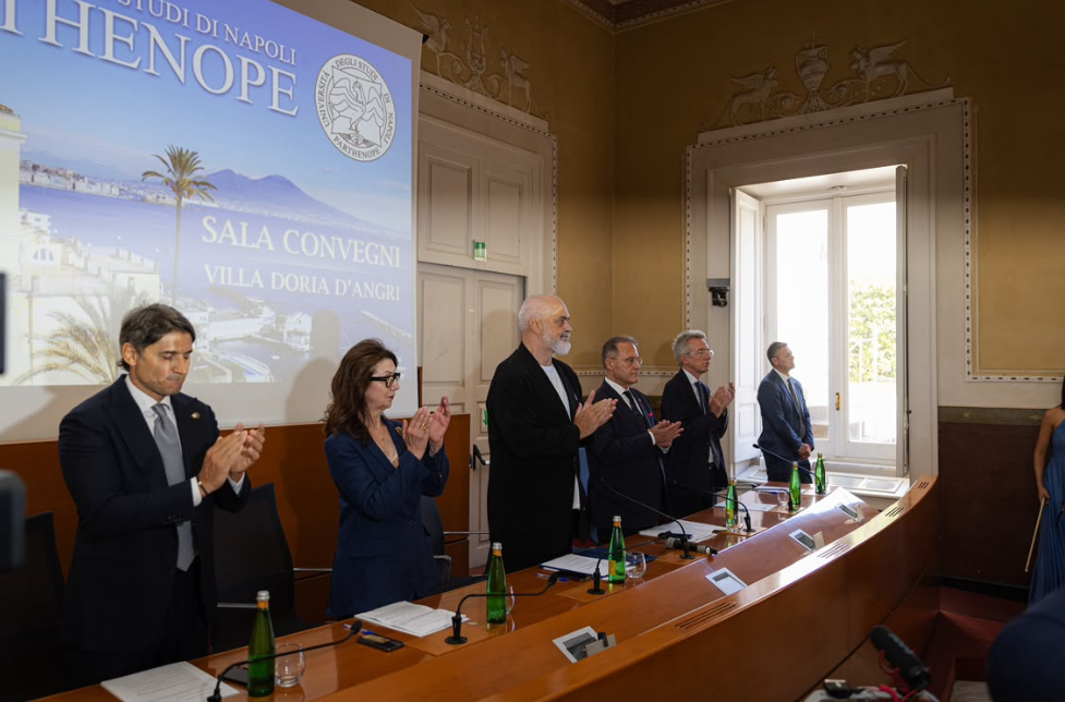 Shqipëria hap Konsullatë Nderi në Napoli  Rama  Italia është alter egoja jonë europiane  jemi napolitanët e anës tjetër të detit