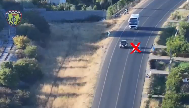 Shkodër/ Kontrolle me dron, radar e makina inteligjente, pezullohen 9 leje drejtimi, 2 shoferë në pranga