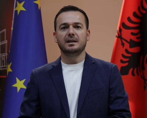 Ministri Salla: 85 të rinj i bashkohen Ministrisë së Bujqësisë dhe institucioneve të varësisë përmes Programit Kombëtar të Praktikave të Punës
