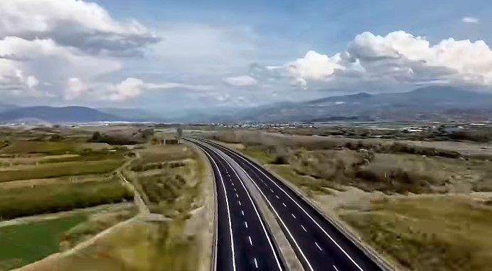 Përfundon Loti 2 i aksit Elbasan–Papër, Rama publikon pamjet