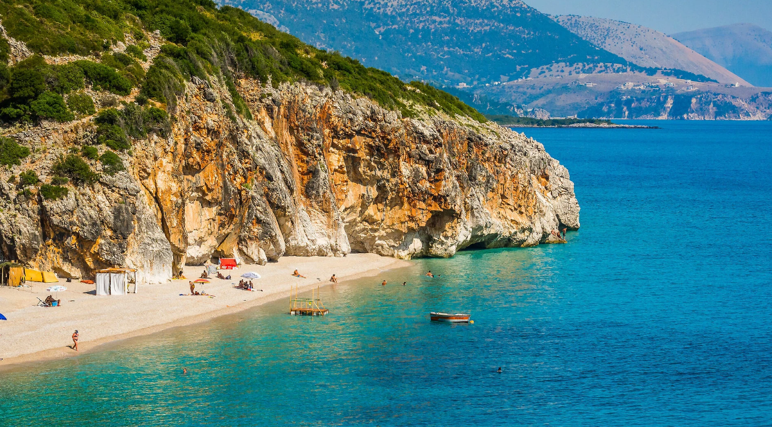 “Time Out”: Riviera Shqiptare, zgjedhja ideale për pushime në bregdet edhe në dimër