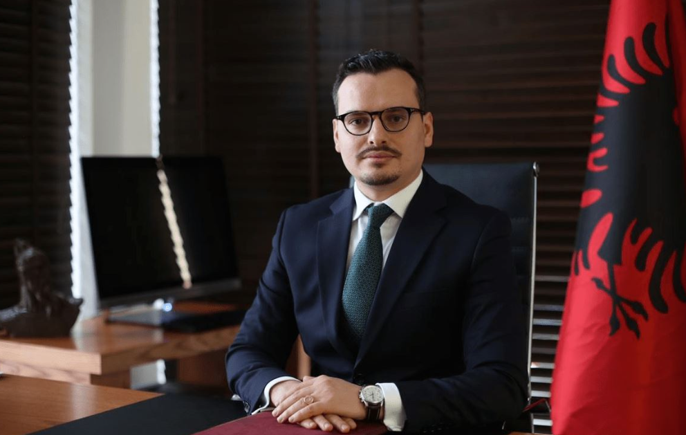 Oltion Muzaka emërohet zëvendësministër i Punëve të Brendshme