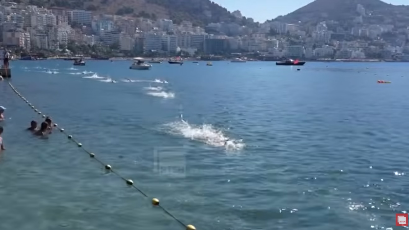 Sporti i notit në Sarandë, 60 fëmijë stërviten në ekipin e qytetit