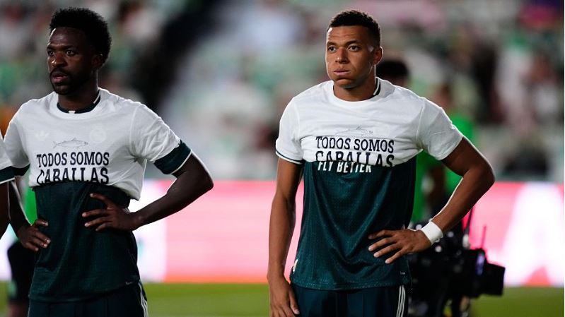 Reali në qendër të polemikave/ Mbappé, Vinicius dhe Konaté fshehin mesazhin pro Ceuta