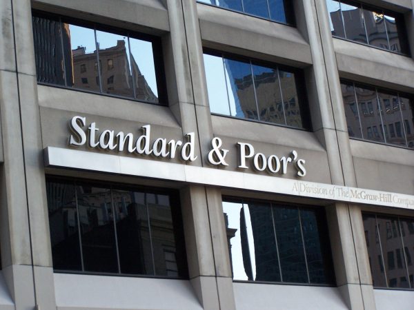 “Standard & Poor’s” konfirmon vlerësimin e Shqipërisë në “BB”   