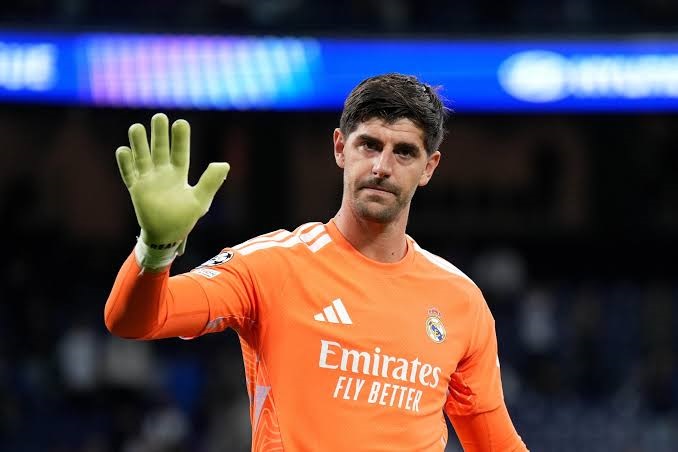 Real Madrid humbet portierin Courtois për “klasiken” me Barcelonën