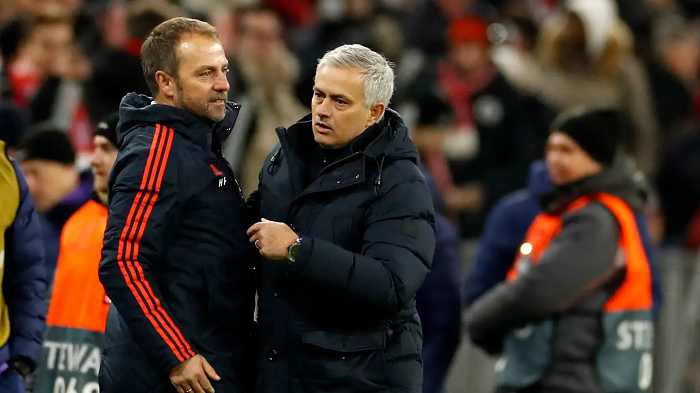 Flick përballë Mourinhos: Kam respekt të madh për të