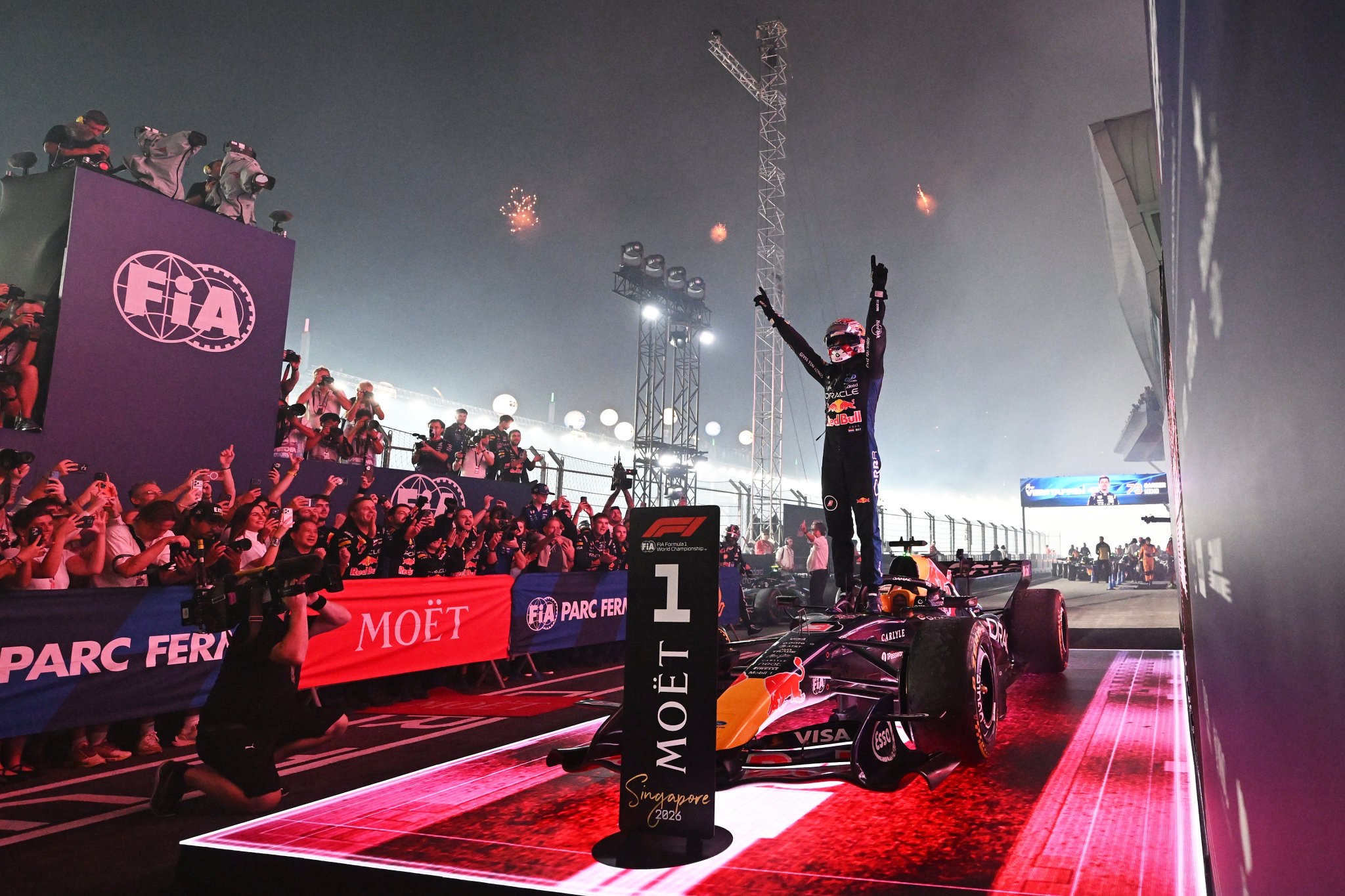 Formula 1/ Triumfon Verstappen, Antonelli i treti, mund të shpallet kampion në Austin
