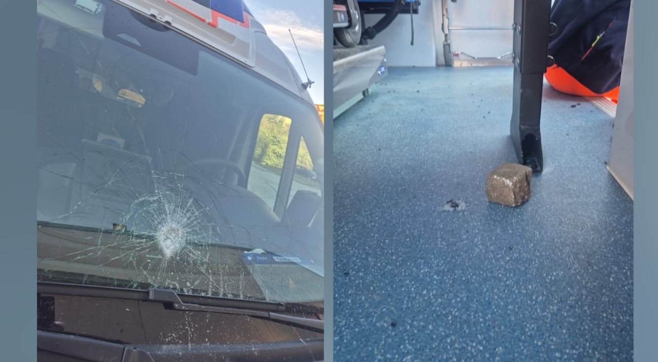 MIA apel protestuesve: Mos pengoni dhe dëmtoni ambulancat, shpëtojnë jetë