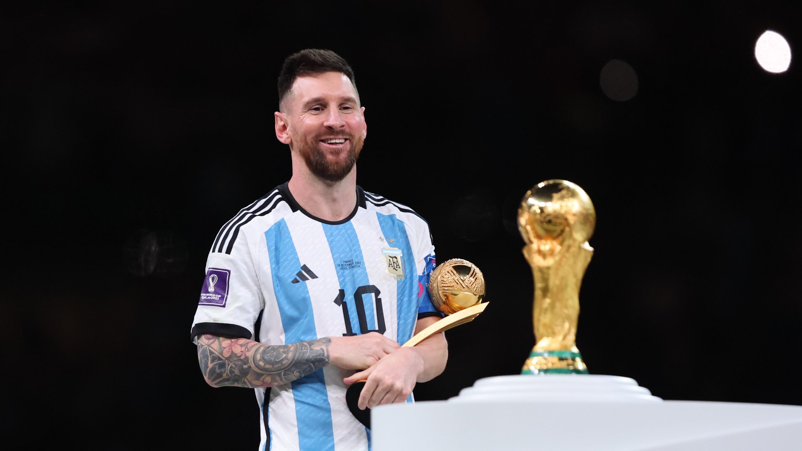 Forbes bën llogaritë e Lionel Messi-t, përfitime prej 1.8 miliardë dollarësh në karrierë