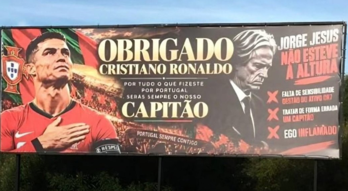 Çështja Ronaldo/ Tension në aeroport, tifozët kundër trajnerit të Portugalisë