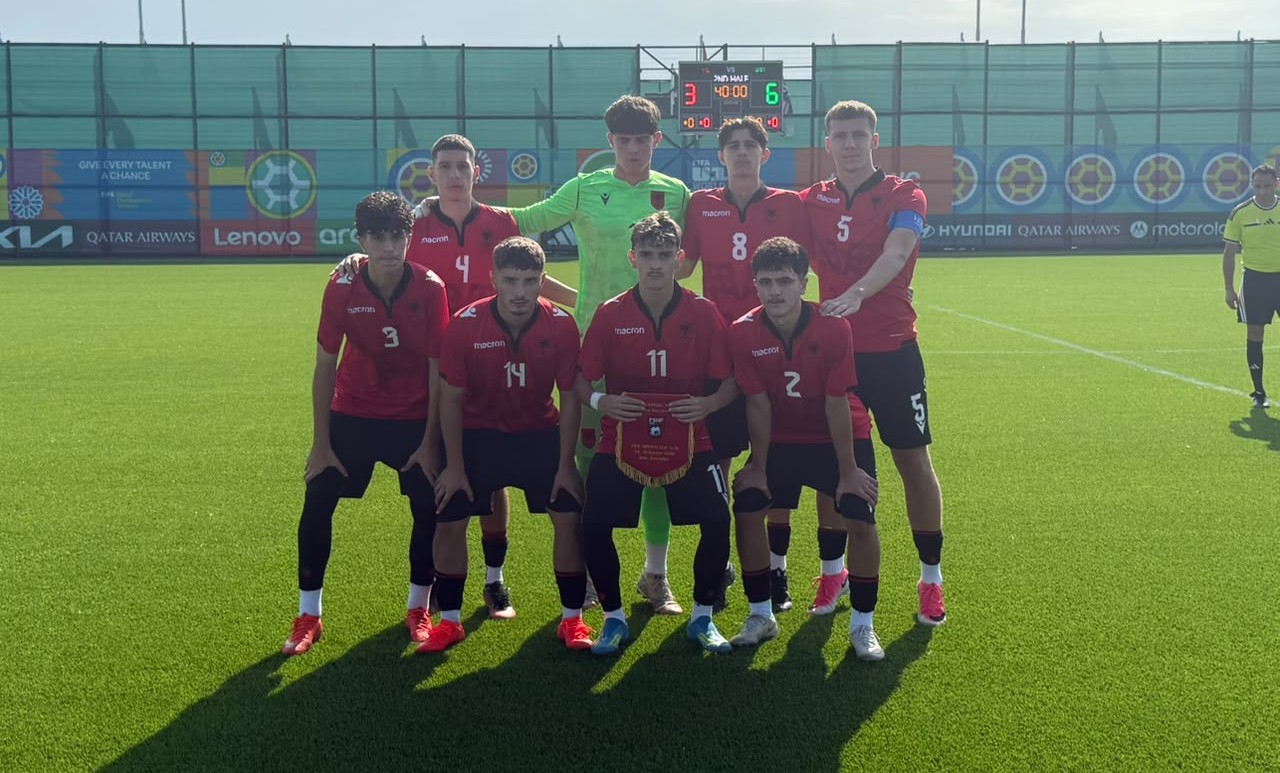 Kupa e Botës U15 / Shqipëria U-15 e nis me spektakël, fiton ndaj Ishujve Turks dhe Kaikos
